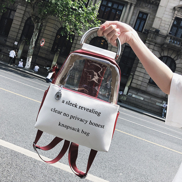 Sieviešu ikdienas mugursoma ar uzrakstiem un rokturi