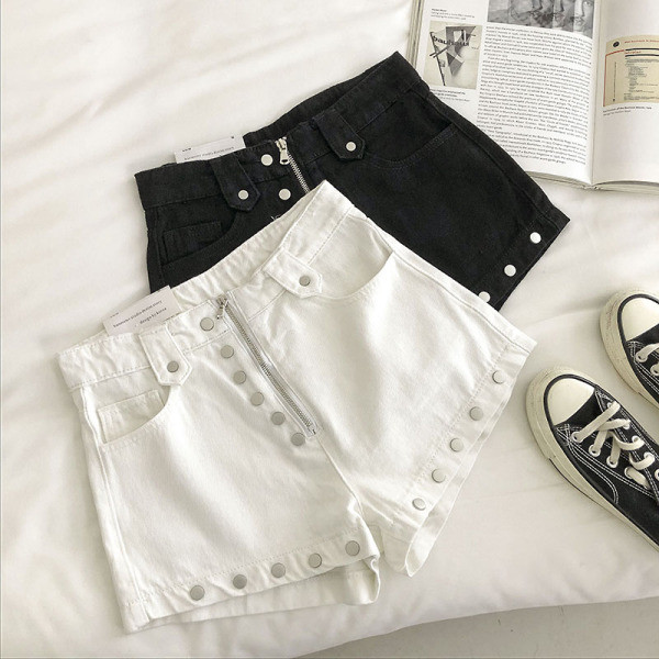 Női rövid farmer cipzárral és magas derékkal