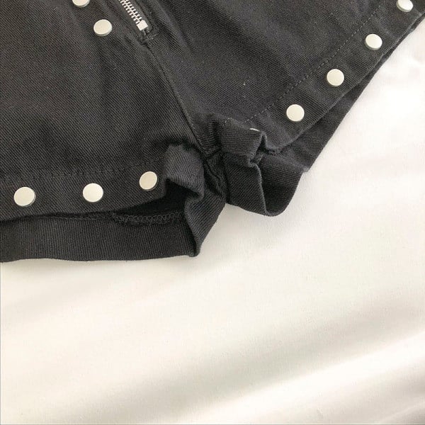 Női rövid farmer cipzárral és magas derékkal