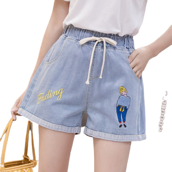 Blugi scurti casual cu broderie si sireturi