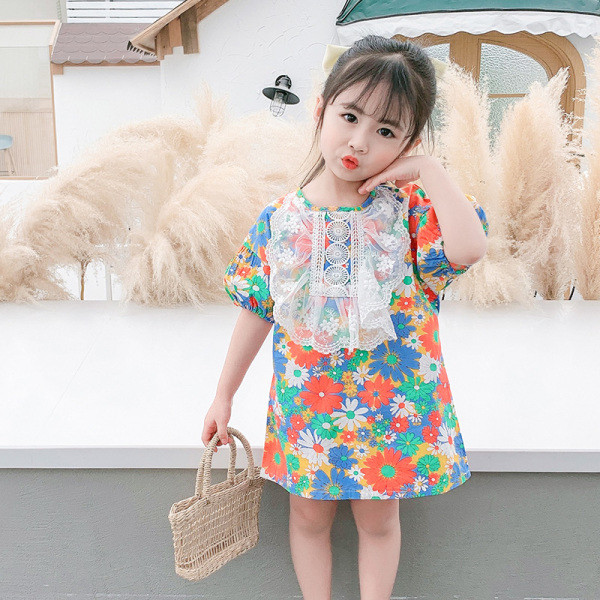 Rochie pentru copii cu imprimeu floral si dantela