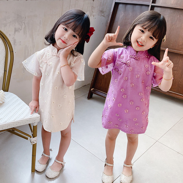 Moderna bērnu kleita ar īsām piedurknēm un 3D ziediem