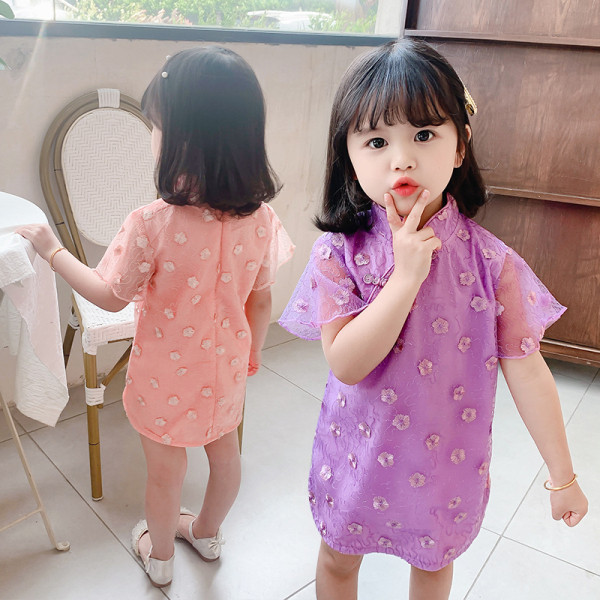 Moderna bērnu kleita ar īsām piedurknēm un 3D ziediem