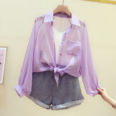 Sihuke klassikalise krae, pikkade varrukate ja lipsudega naiste särk