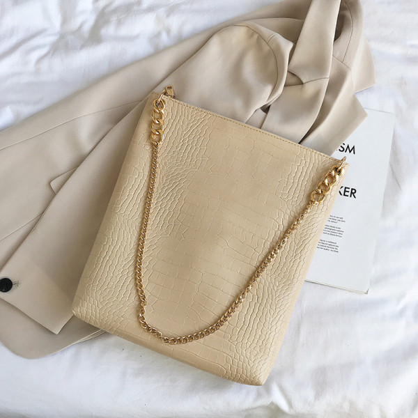 Geanta de dama moderna din piele ecologica cu maner lung si fermoar