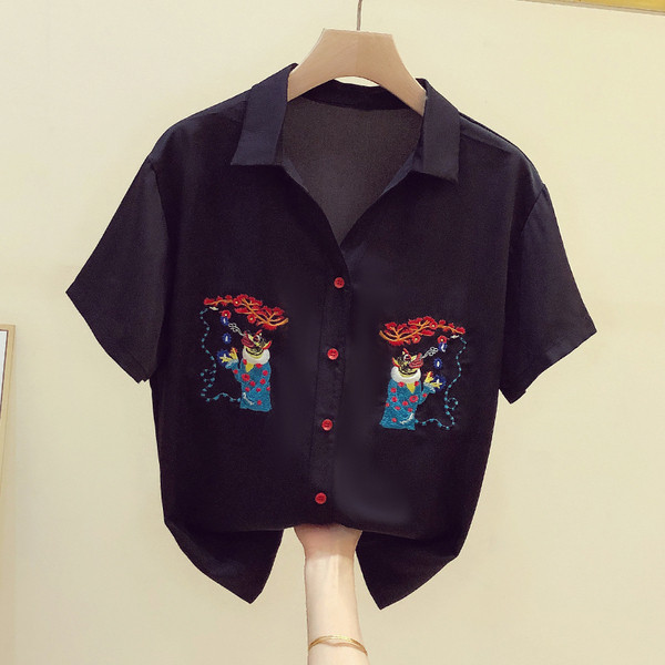 Cămașă neagră de damă cu mâneci scurte și broderie colorată