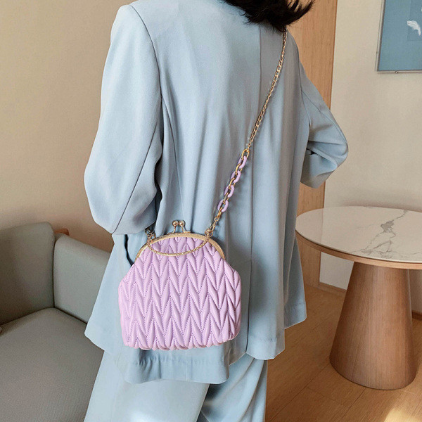 Stilīga sieviešu plecu soma ar rokturi