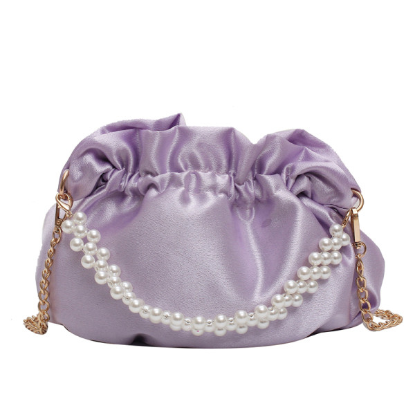 Moderna sieviešu soma no eko ādas ar dekoratīvām pērlēm