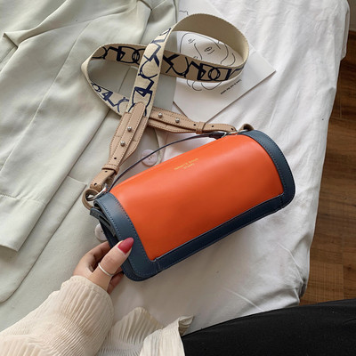 Stilīga sieviešu soma no eko ādas ar garu platu rokturi