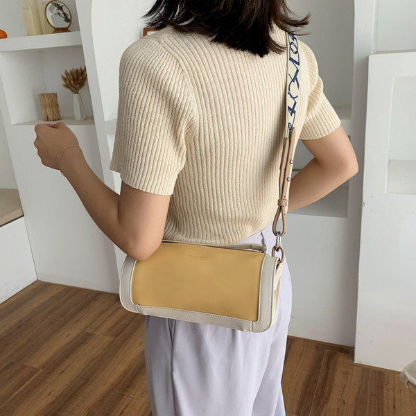 Stilīga sieviešu soma no eko ādas ar garu platu rokturi