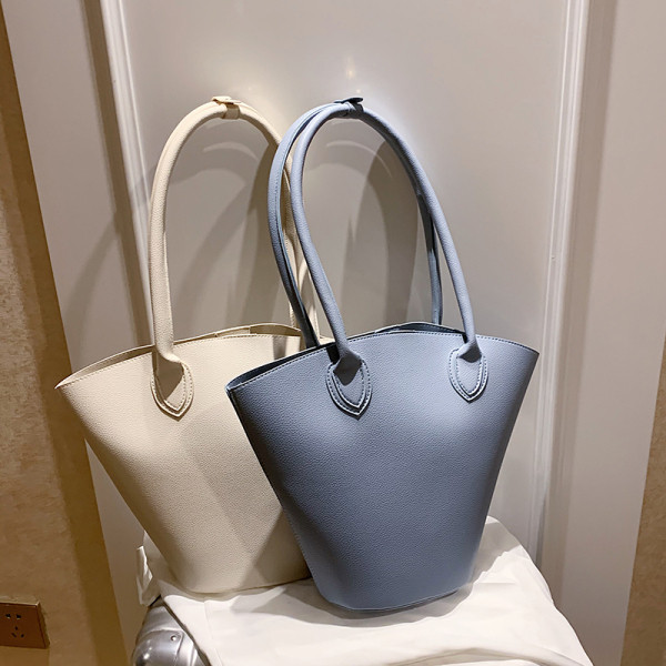 Geanta de umar de dama moderna din piele ecologica