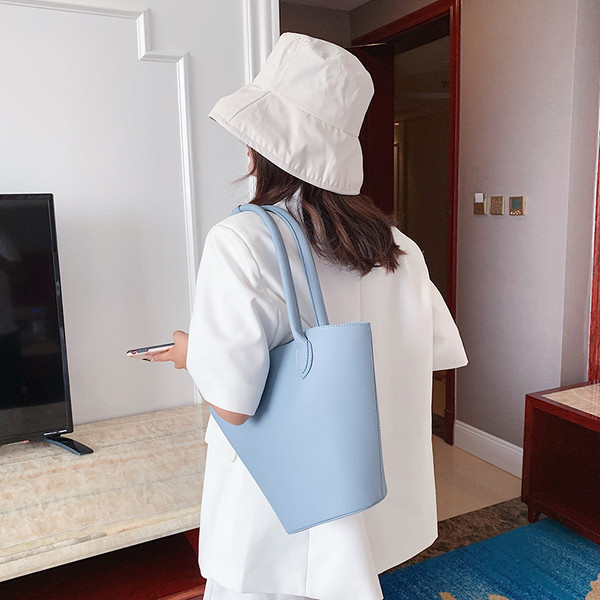 Geanta de umar de dama moderna din piele ecologica