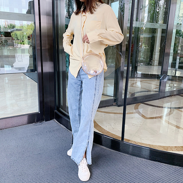 Átlátszó női táska gyöngyökkel és kerek formával