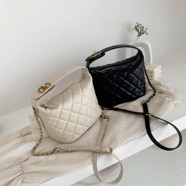 Stilīgs sieviešu somas vienkāršs modelis ar rokturi