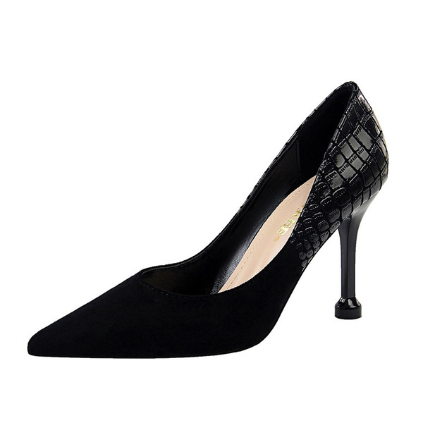 Formālas sieviešu kurpes ar 9 cm augstu papēdi