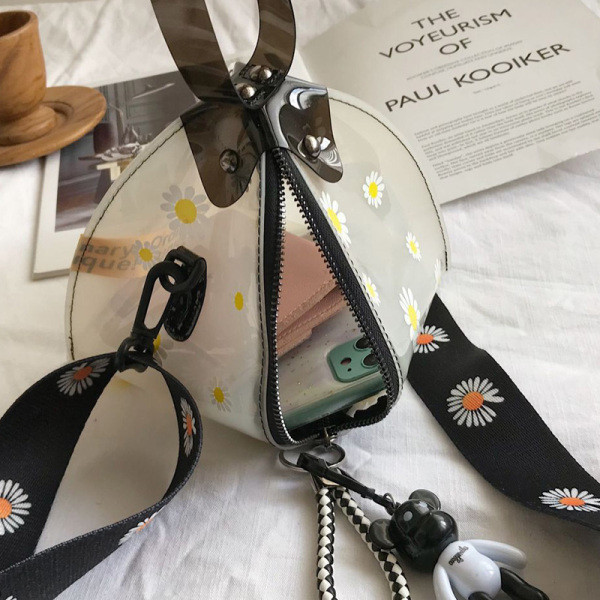 Stilīga sieviešu lakādas mini soma