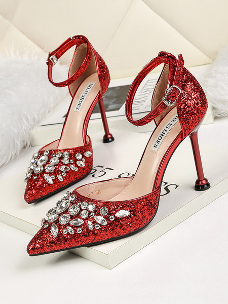 Γυναικεία γυαλιστερά σανδάλια με  στοιχείο από πέτρες