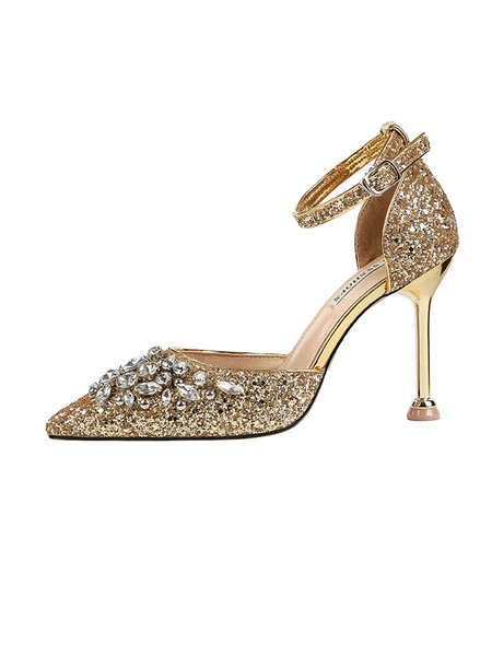 Γυναικεία γυαλιστερά σανδάλια με  στοιχείο από πέτρες