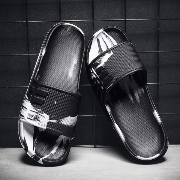 Ērtas vīriešu čības ar plakanu zoli