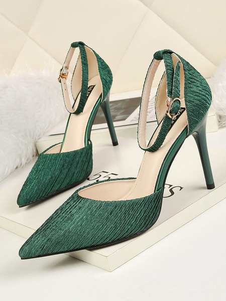 Sieviešu stilīgs sandales smails modelis ar potītes aizdari