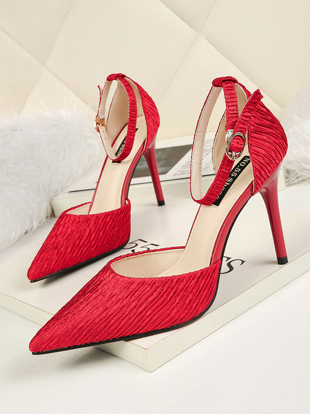 Sieviešu stilīgs sandales smails modelis ar potītes aizdari