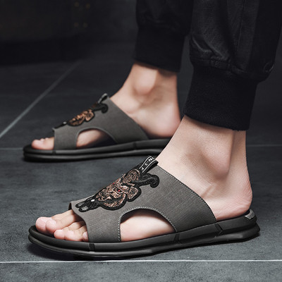 Papuci casual barbatesti din piele ecologica cu broderie