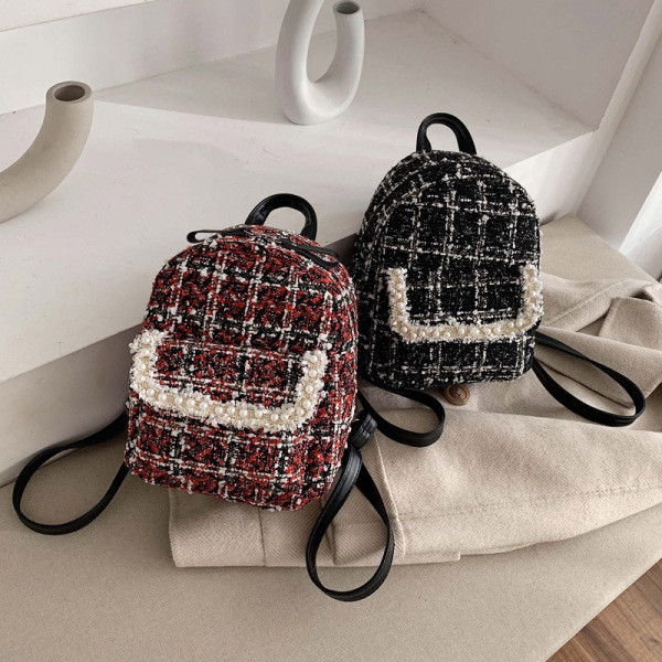 Sieviešu moderna rūtaina mugursoma ar rokturi