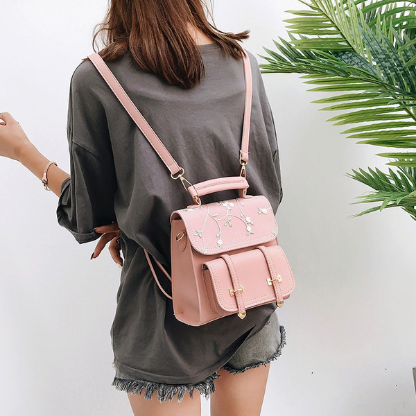 Sieviešu moderna eko-ādas mugursoma ar ziedu rakstu