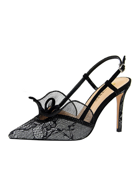 Sieviešu sandales ar mežģīņu elementu un plānu papēdi