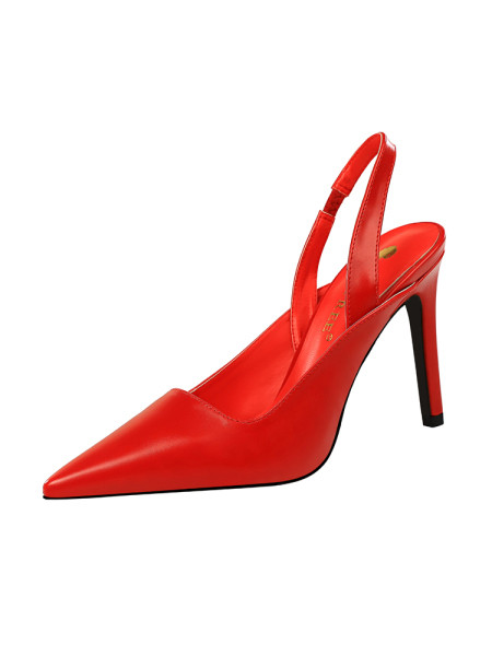 Sieviešu ādas sandales ar elastīgu siksnu - divi modeļi