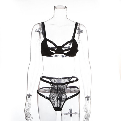 Melna apakšveļa ar lencēm