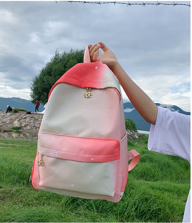 Sieviešu ikdienas mugursomas plats modelis