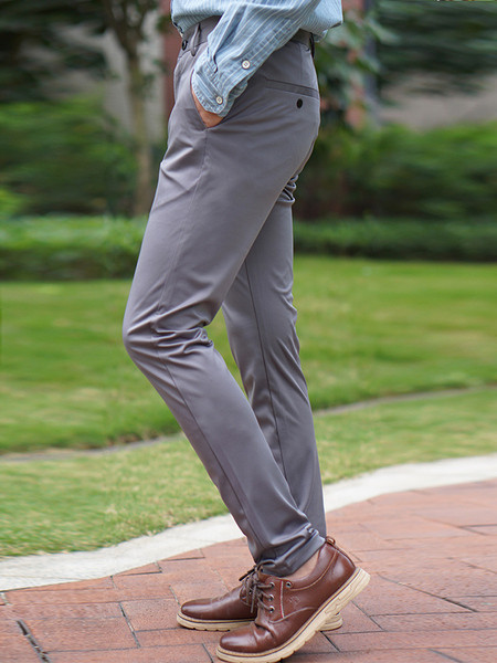 Elastīgas vīriešu bikses ar kabatām