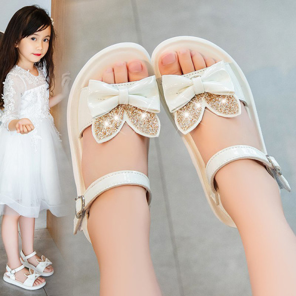 Moodsad laste sandaalid läikiva paelaga