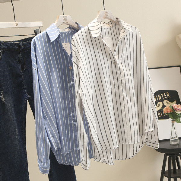 Liela izmēra svītrains sieviešu krekls ar garām piedurknēm un klasisku apkakli