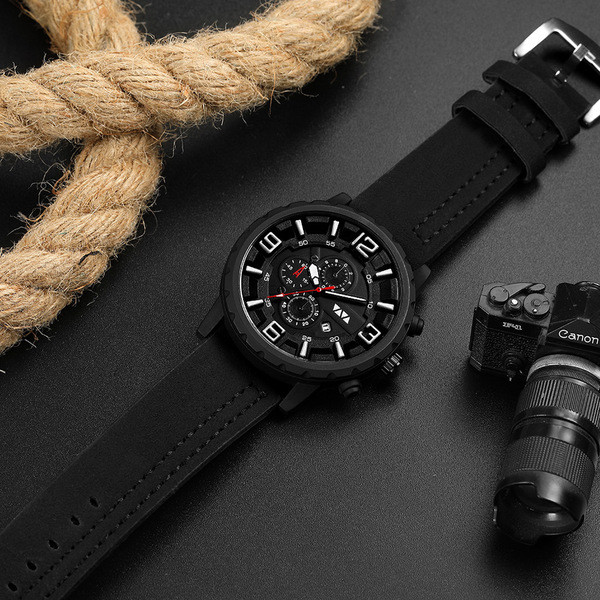 Vīriešu aktuālais apaļais pulkstenis