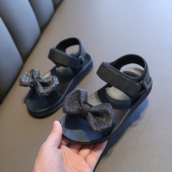 Sandale pentru copii actuale cu panglica lucioasa si autocolante