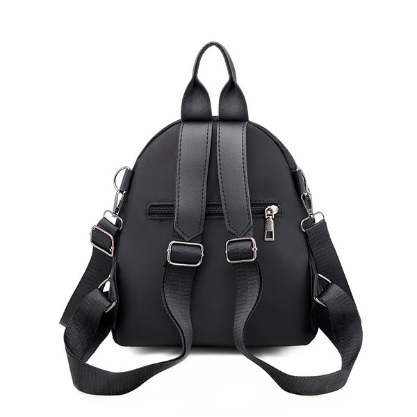 Sieviešu ikdienas mugursoma no eko ādas ar rāvējslēdzēju