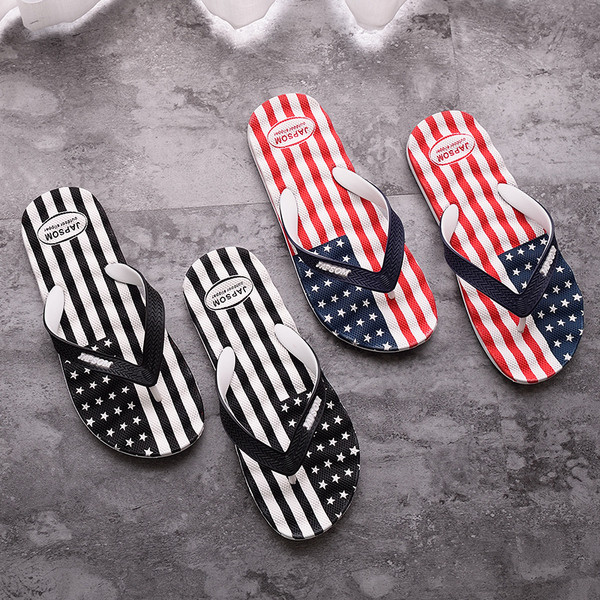 Papuci moderni pentru bărbați cu talpă colorată