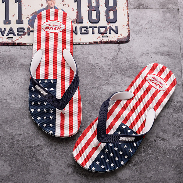 Papuci moderni pentru bărbați cu talpă colorată