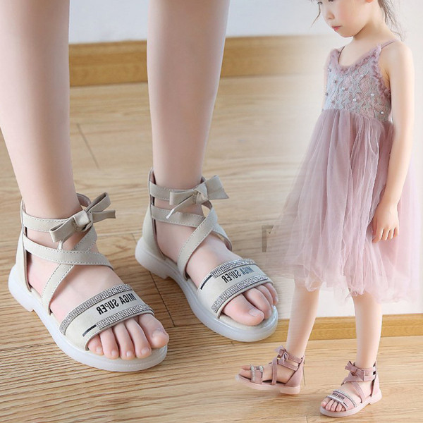 Lukuga ja kivikestega laste sandaalid tüdrukutele