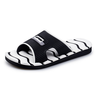 Alkalmi férfi papucs puha csíkos talppal