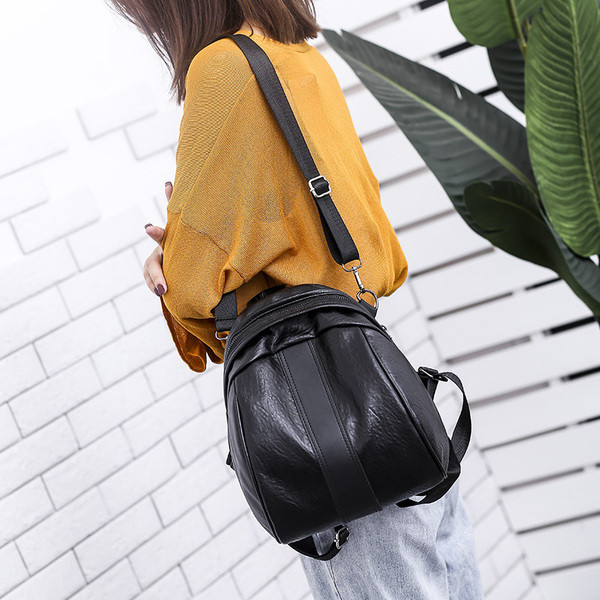 Sieviešu soma no tīras eko-ādas modeļa