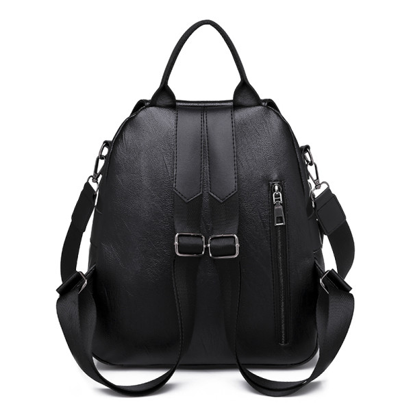 Eko bőrből készült korszerű női hátizsák fém elemmel