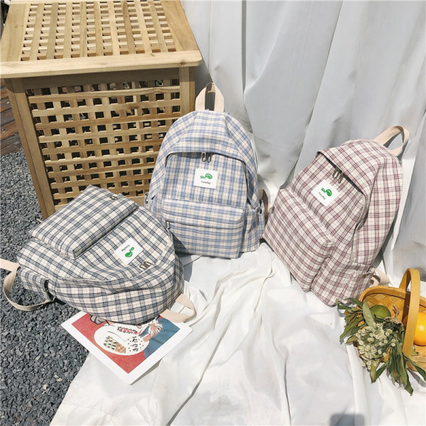 Igapäevane naiste ruuduline lukuga seljakott