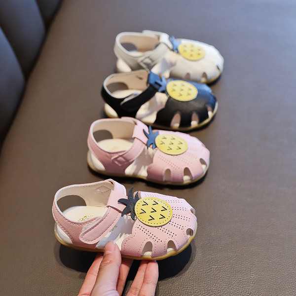 Sandale copii din piele ecologica cu autocolante pentru fete