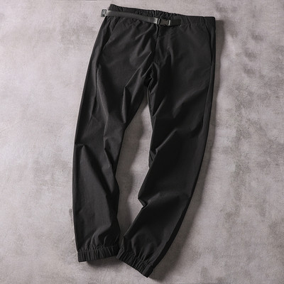 Model nou de pantaloni sport și casual pentru bărbați