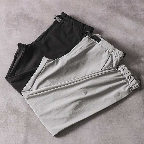 Model nou de pantaloni sport și casual pentru bărbați