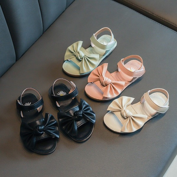 Eko bőrből készült gyerekszandál szalaggal lányoknak