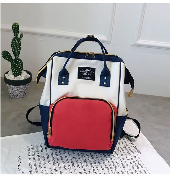 Modern női hátizsák fogantyúval és felirattal